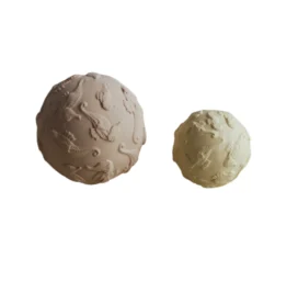 Шары с узором морского конька, сделанные вручную из биоразлагаемого натурального каучука NATRUBA, не содержащие химикатов, жёлтого цвета, 2 штуки в упаковке, подходят для детей с 0+ месяцев.