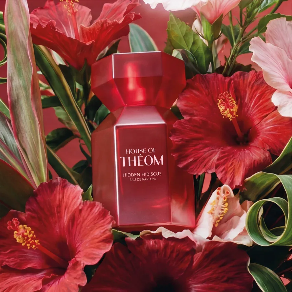 HOUSE OF THEOM Hidden Hibiscus парфюмерная вода с нотами чёрной смородины, гибискуса и ванили, 75 мл — изображение 3